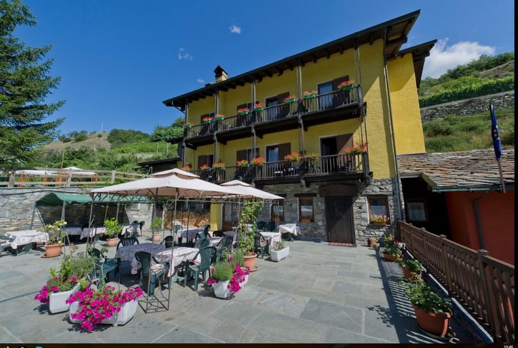 Hotel Veneriaz Nus Eksteriør bilde